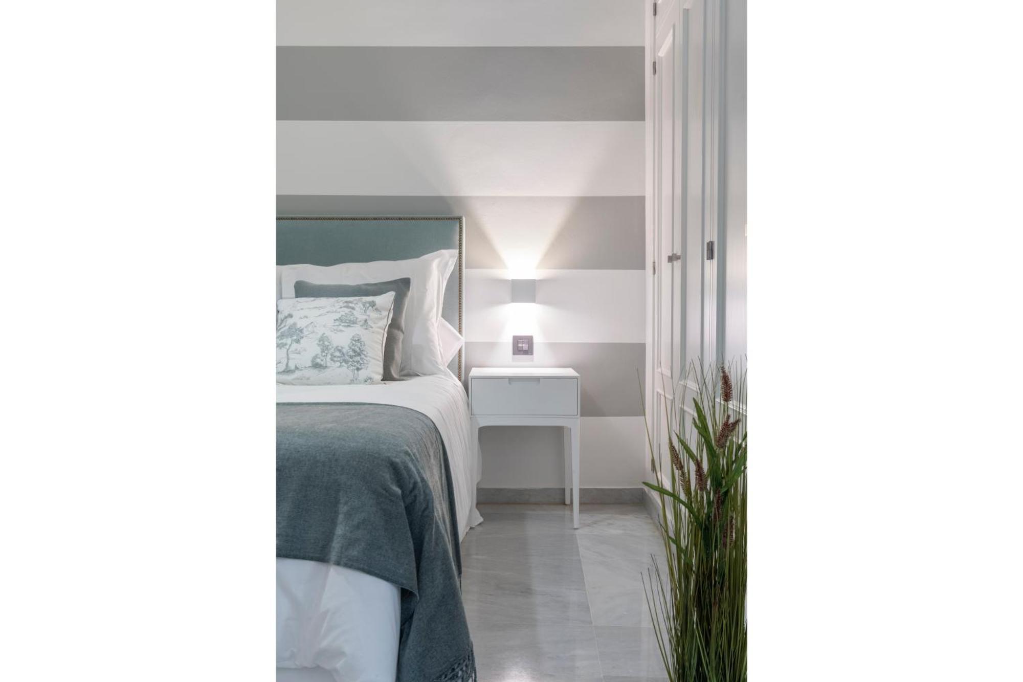 Magno Apartments Alvarez Quintero Sevilla Exterior foto